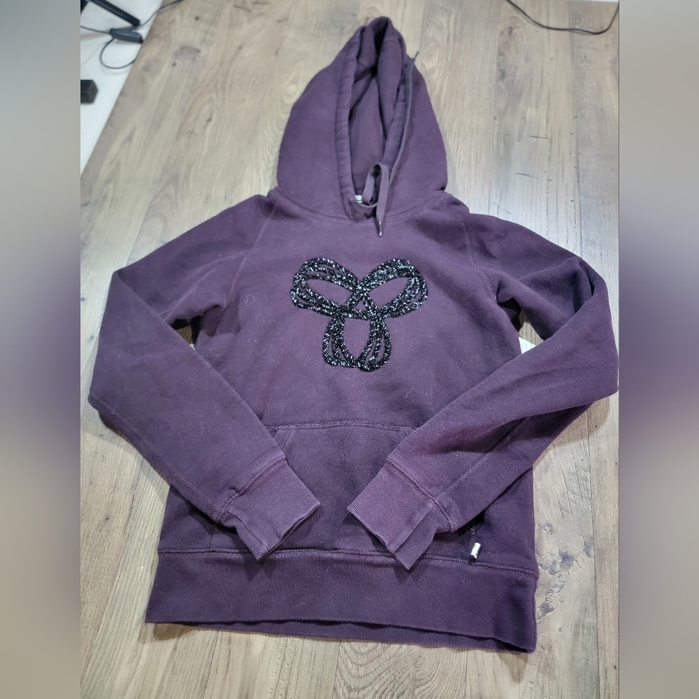 TNA Classic hoody size XS